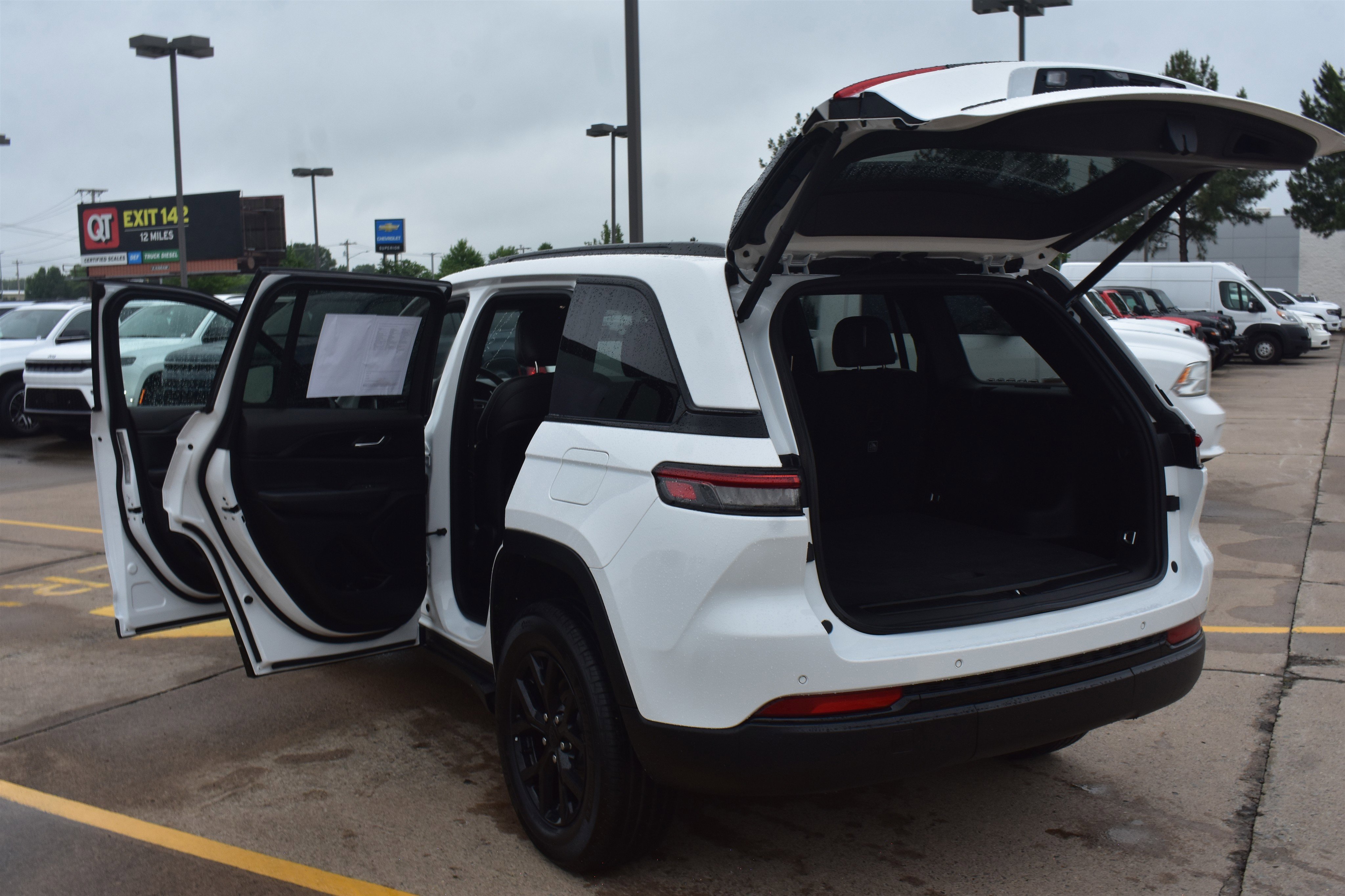 Used 2024 Bright White Clearcoat Jeep Altitude image 16