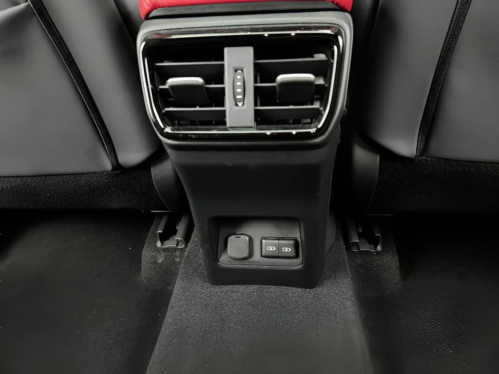 Used 2024 Ultra White Lexus 350 F SPORT Handling image 29