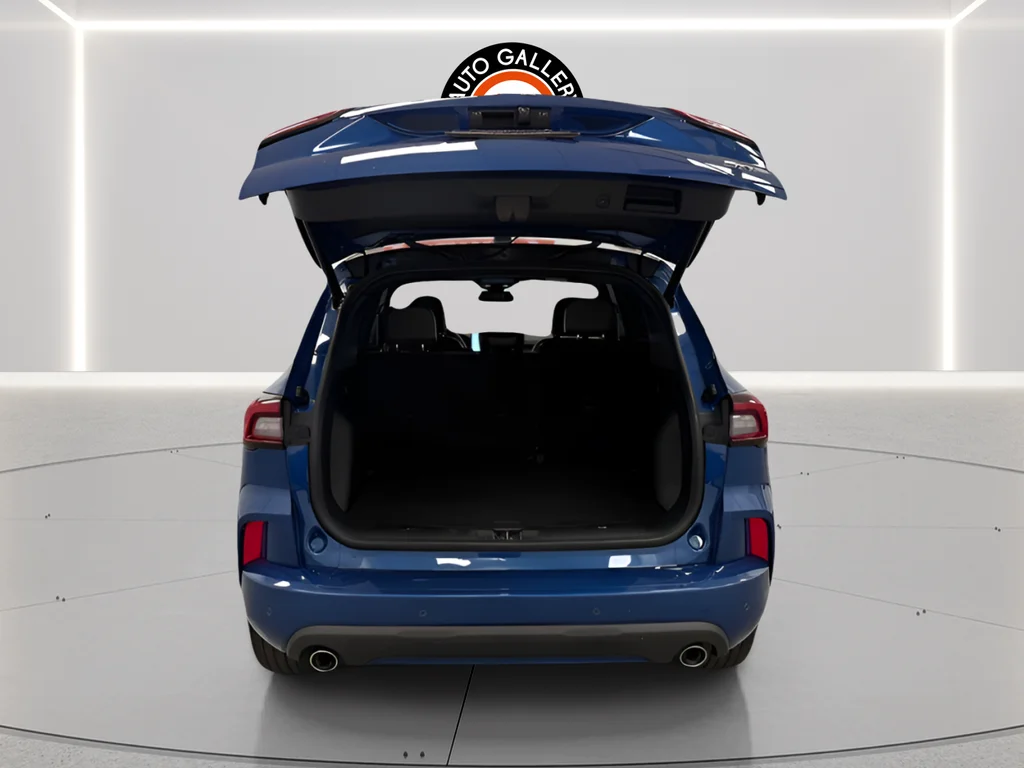 Used 2023 Blue Ford ST-Line Elite image 9