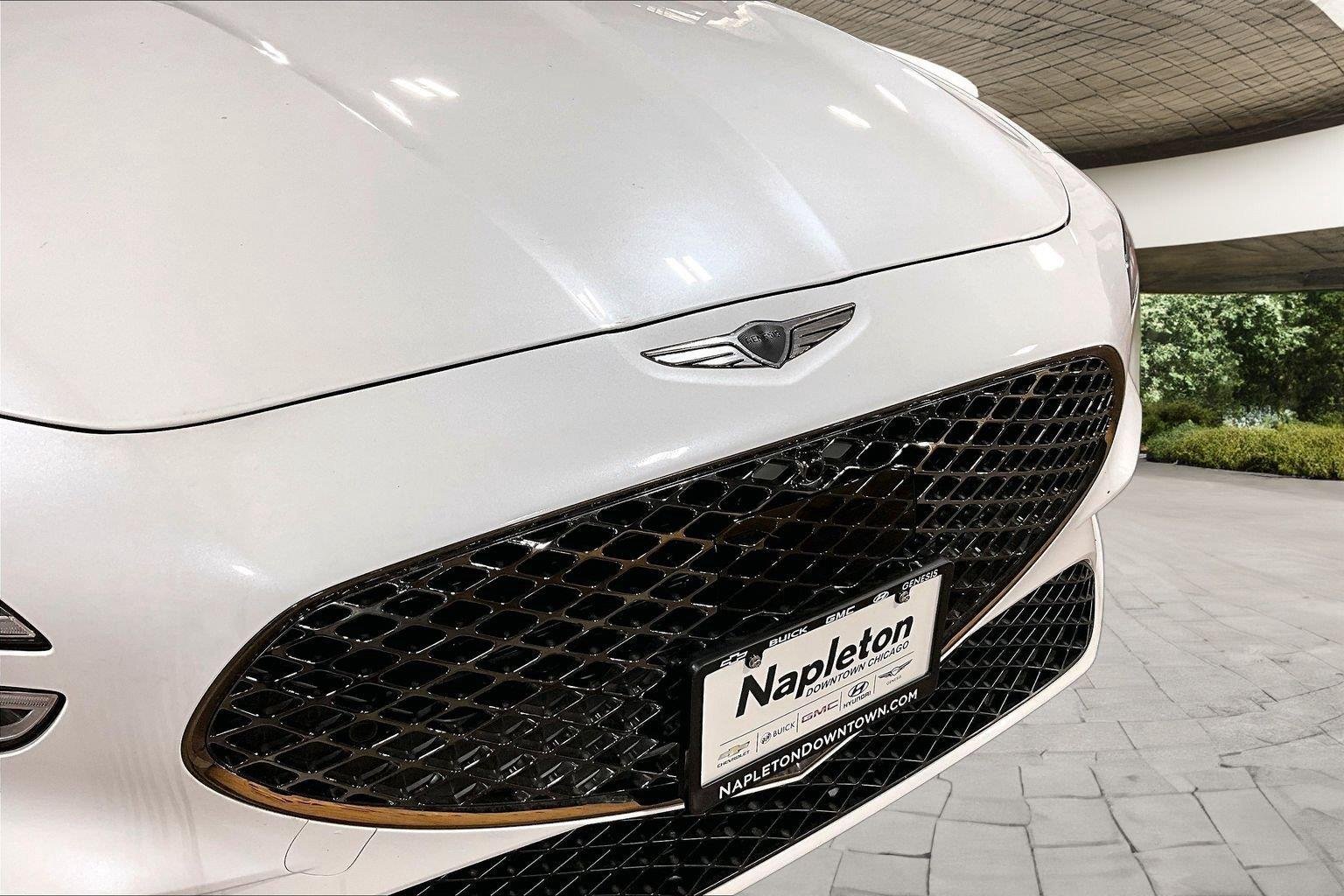 New 2026 Uyuni White Genesis 3.3T SPORT PRESTIGE image 37