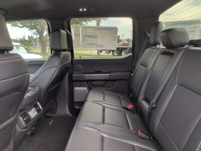 New 2026 Carbonized Gray Metallic Ford Lariat® image 14