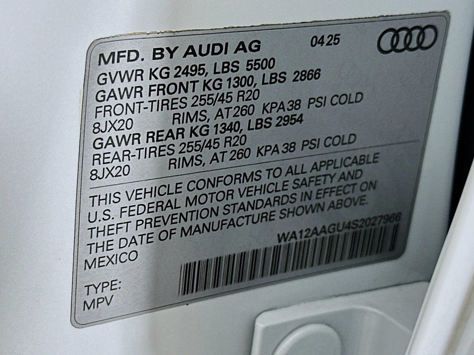 Used 2025 Glacier White Metallic Audi Premium Plus image 24