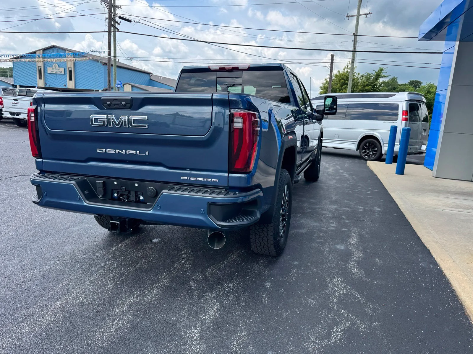 2026 GMC Sierra 2500HD Denali Ultimate - Photo 5
