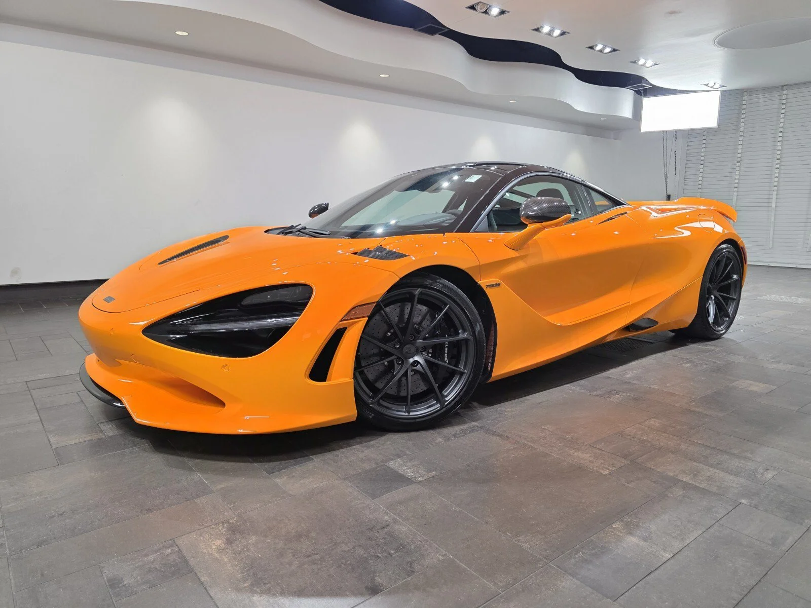 2025 McLaren 750S