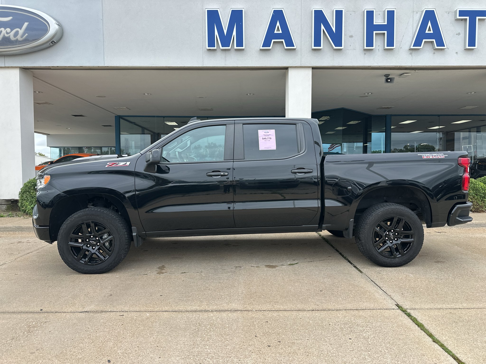 Used 2025 Black Chevrolet LT Trail Boss image 10