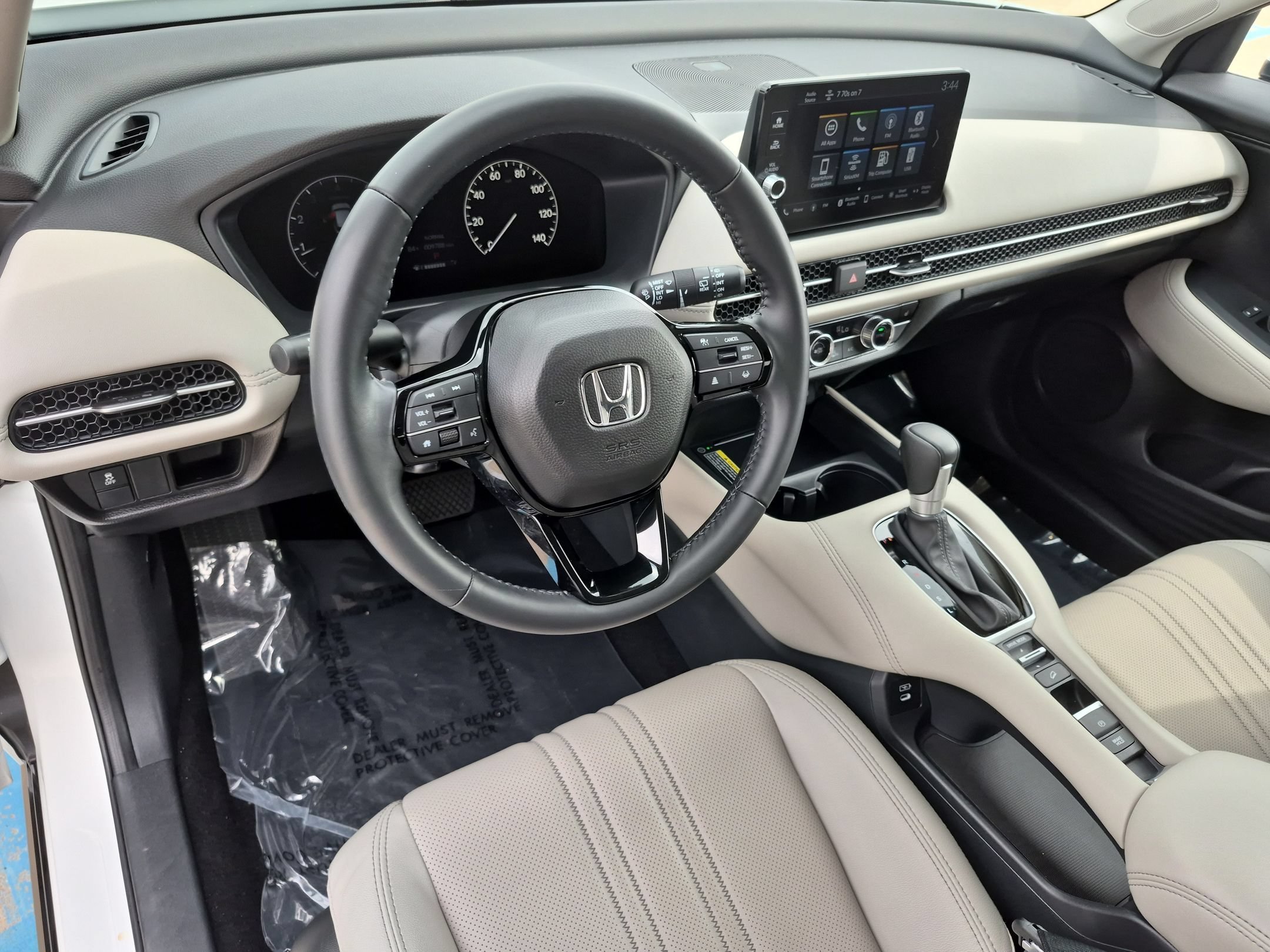 Certified Used 2025 Platinum White Pearl Honda EX-L image 10