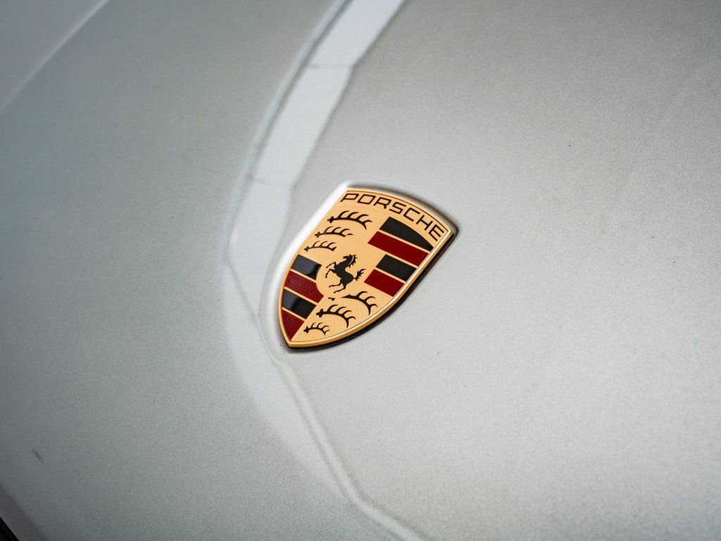 Used 2025 Dolomite Silver Metallic Porsche  image 15