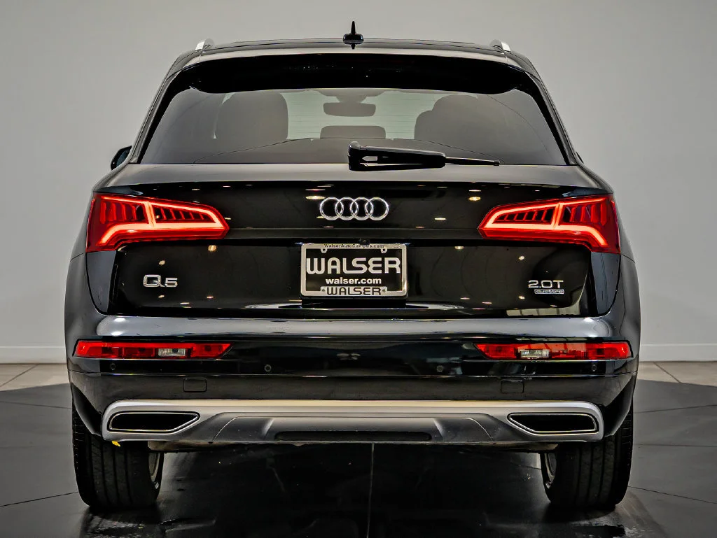 Used 2018 Black Audi 2.0T Premium Plus image 7