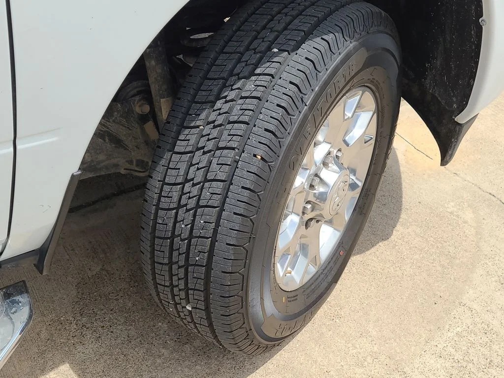 Used 2024 White Ram Laramie image 7