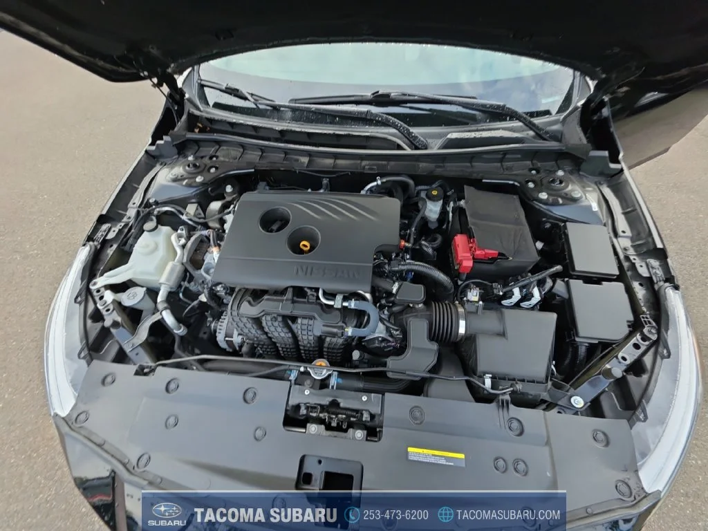 Used 2019 Black Nissan 2.5 Platinum image 20