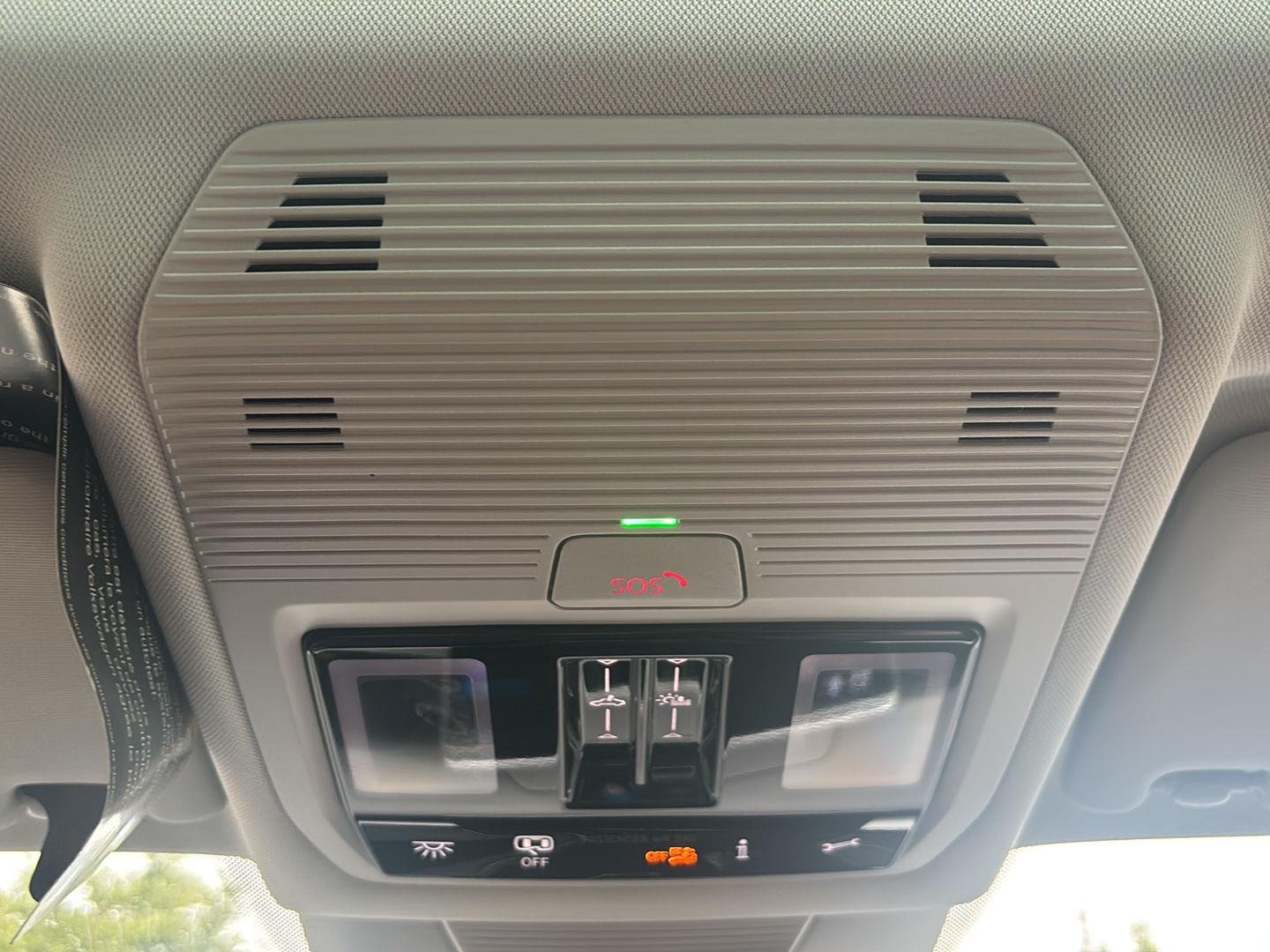 2026 Volkswagen Tiguan SE - Photo 21