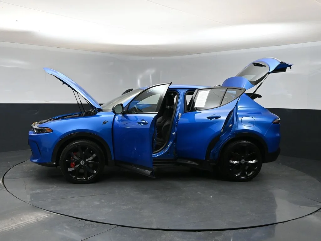 Used 2024 Blue Dodge R/T image 41