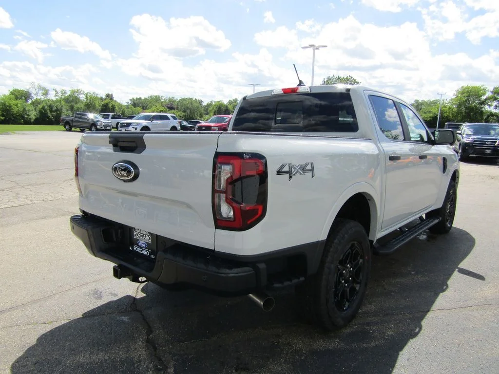 New 2026 Avalanche Ford XLT image 9