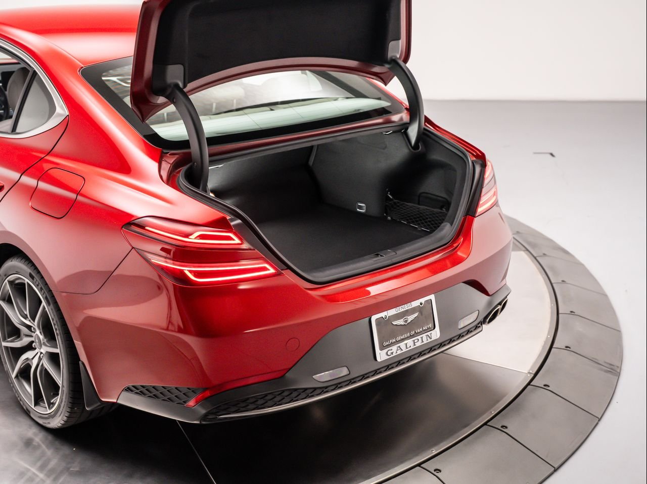 Used 2023 Havana Red Genesis 2.0T RWD image 10