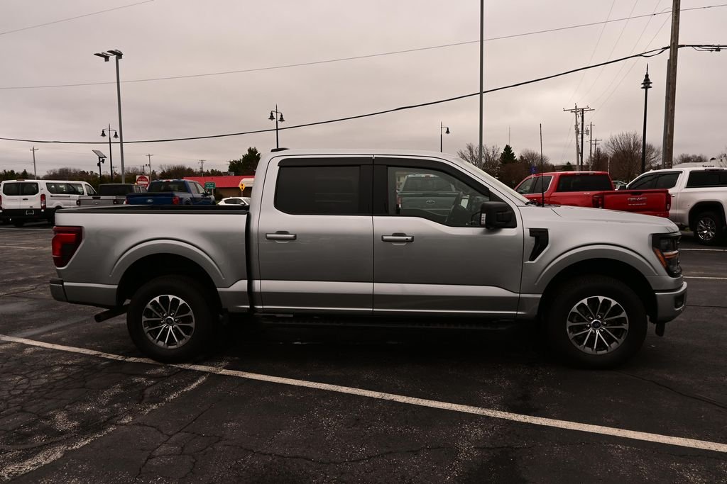 Used 2024 Silver Ford XLT image 8