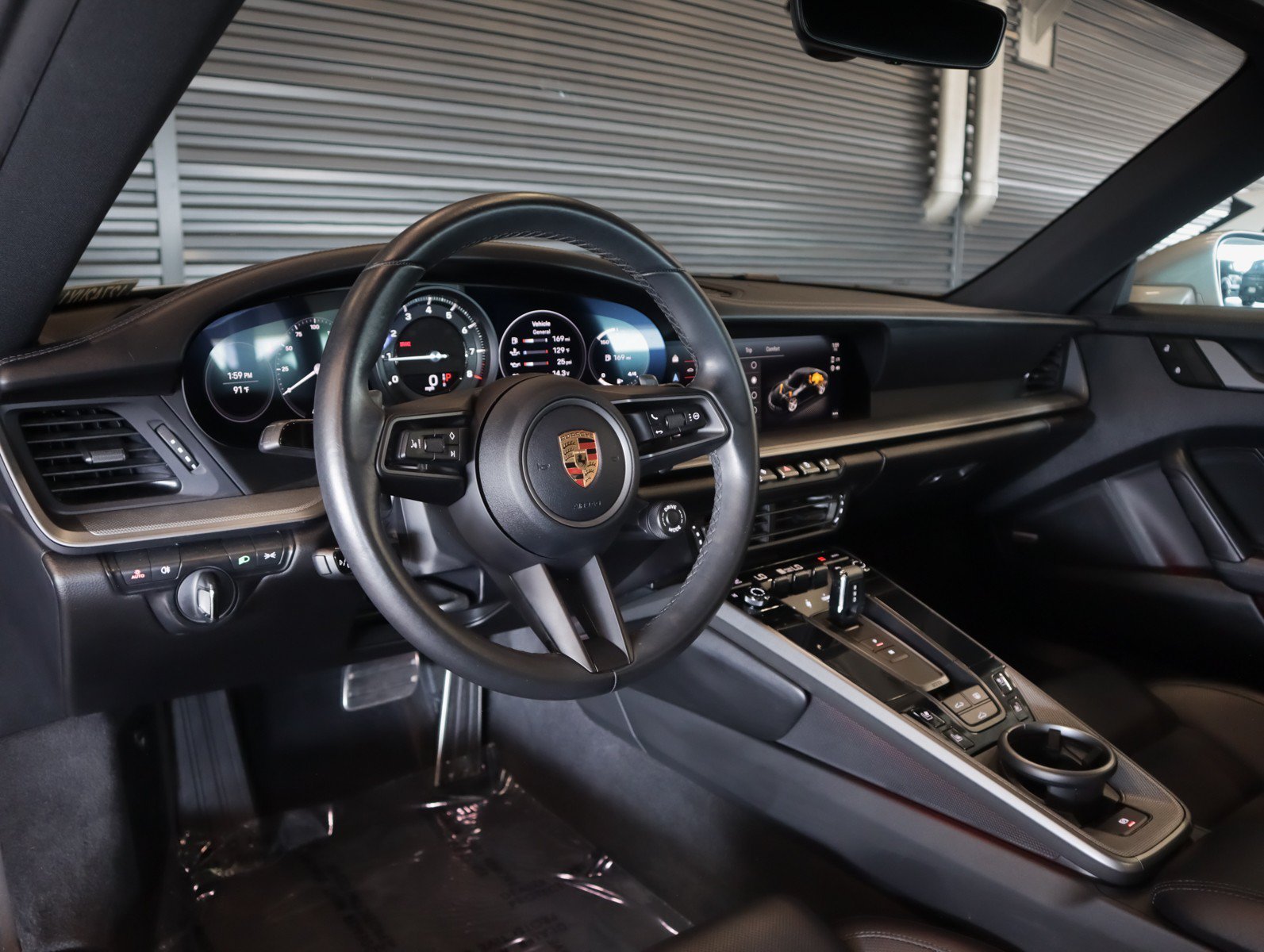 Used 2023 Gt Silver Metallic Porsche Carrera Coupe image 4