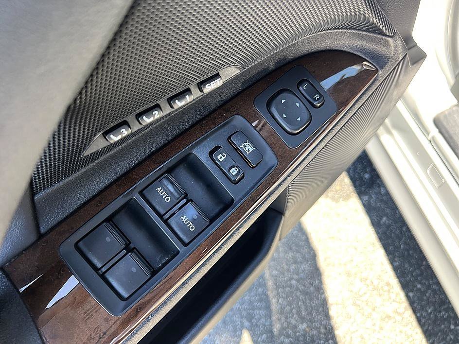 Used 2012 Mercury Metallic Lexus 250 C image 20