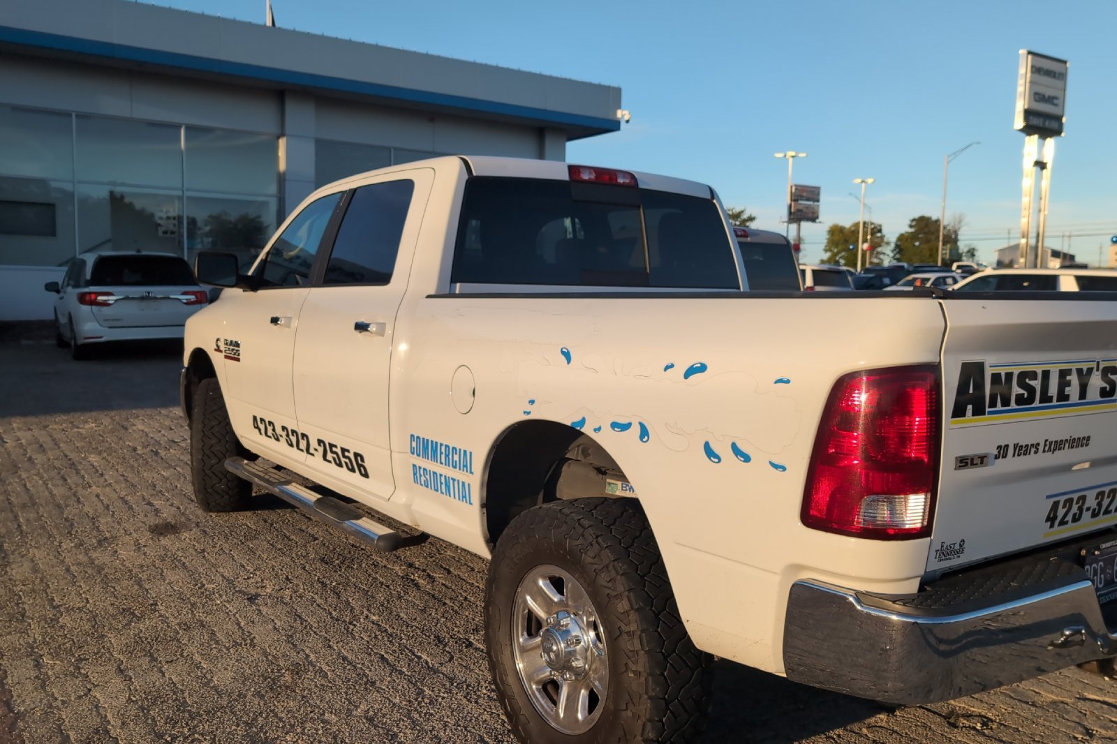 Used 2018 White Ram SLT image 14