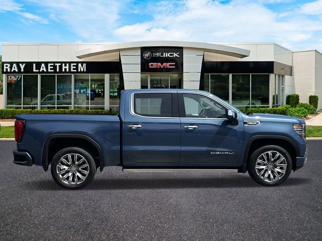 New 2026 Onyx Black GMC Elevation image 36