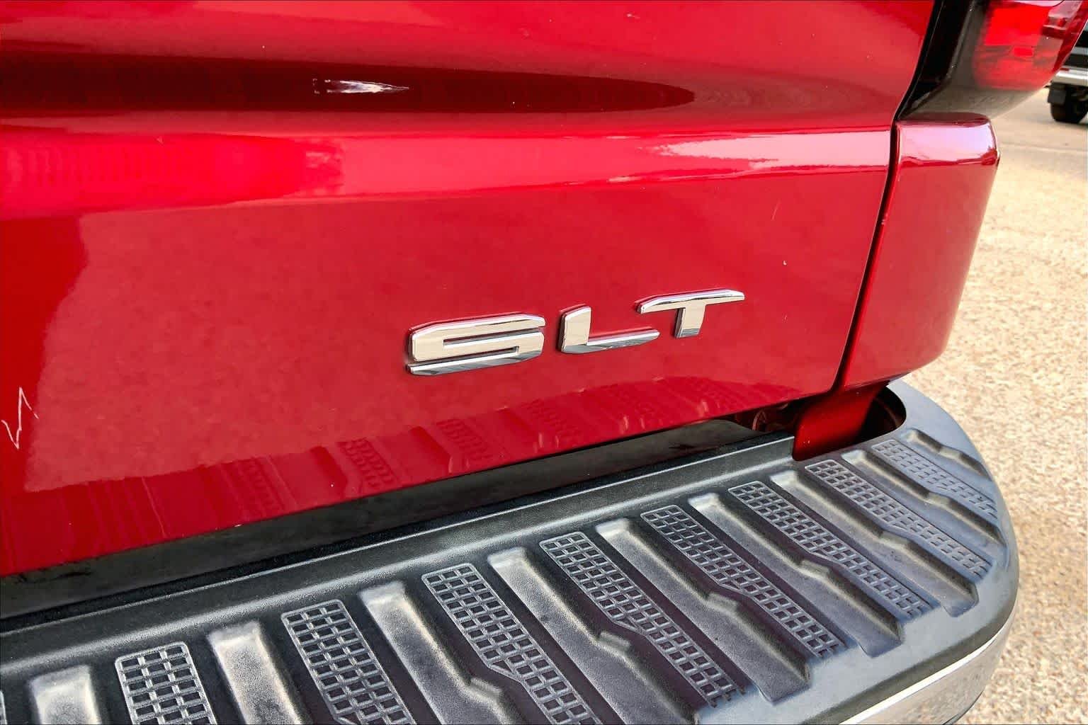 Used 2020 Red Quartz Tintcoat GMC SLT image 10