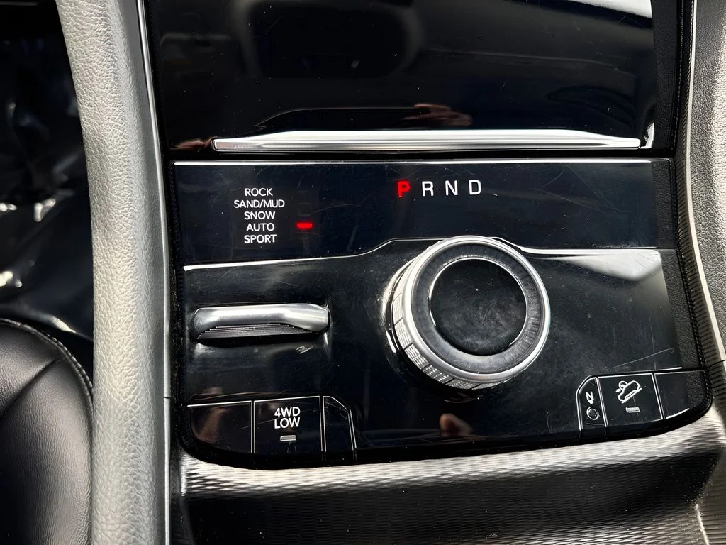 Used 2024 White Jeep 4xe image 15