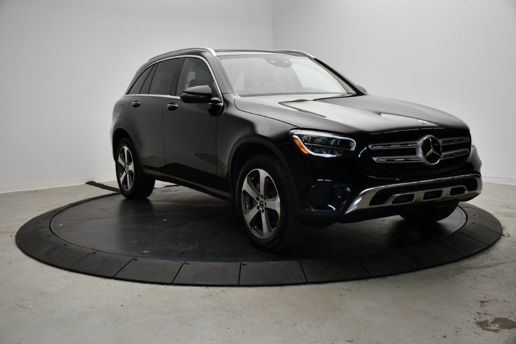 Certified Used 2022 Black Mercedes-Benz GLC 300 image 7