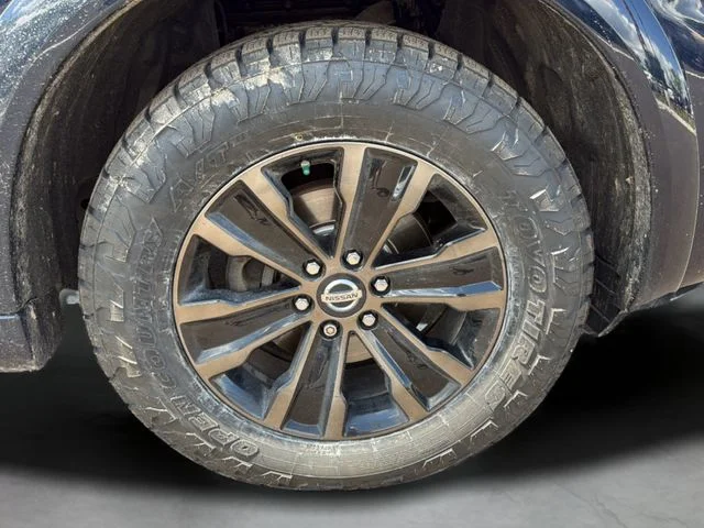 Used 2019 Blue Nissan Platinum image 36