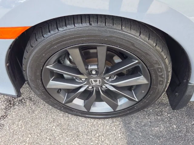 Used 2020 Gray Honda EX image 5