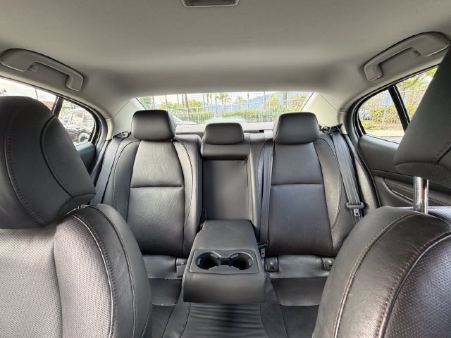 Used 2019 Gray Mazda Premium image 40