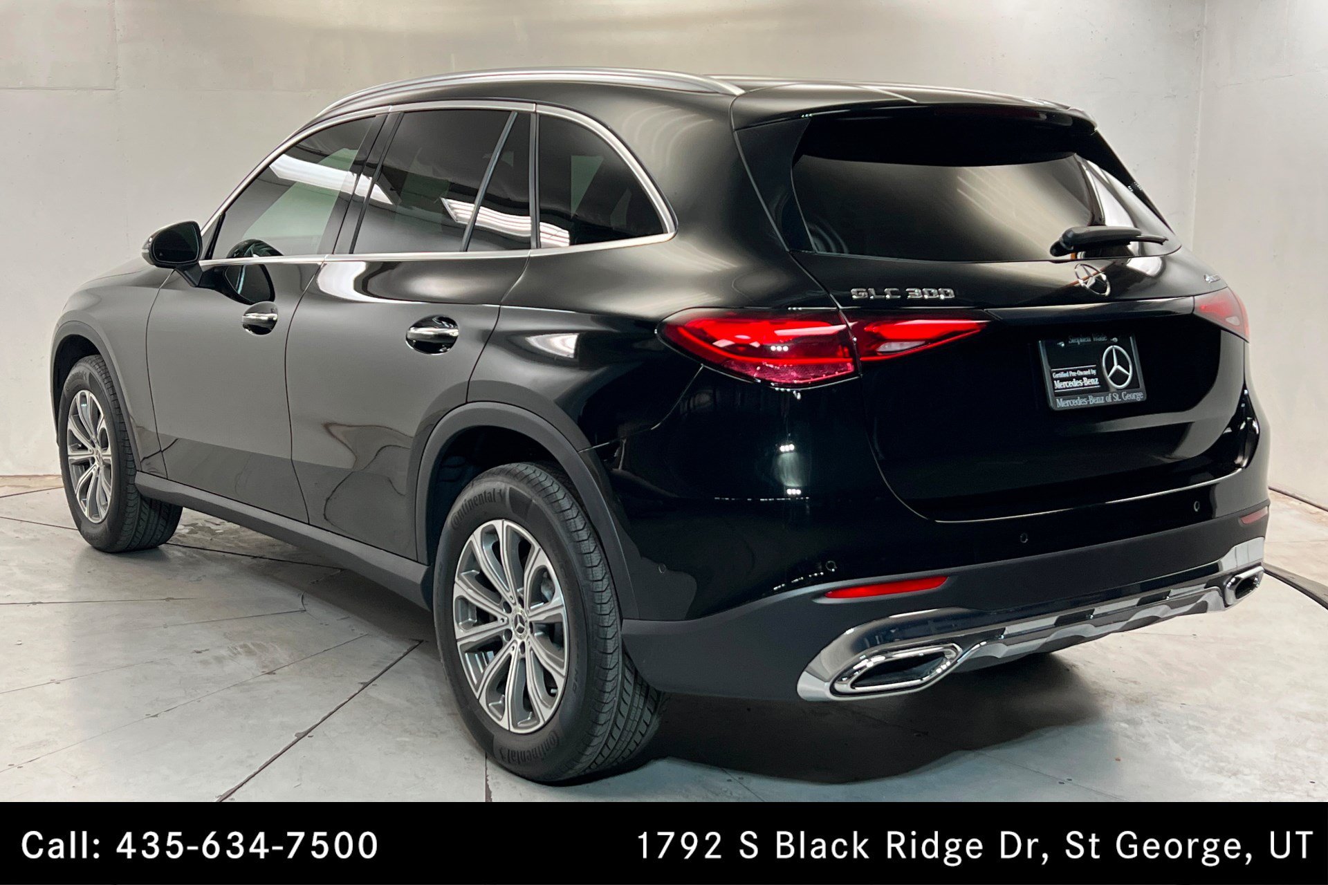 Certified Used 2026 Black Mercedes-Benz GLC 300 image 3