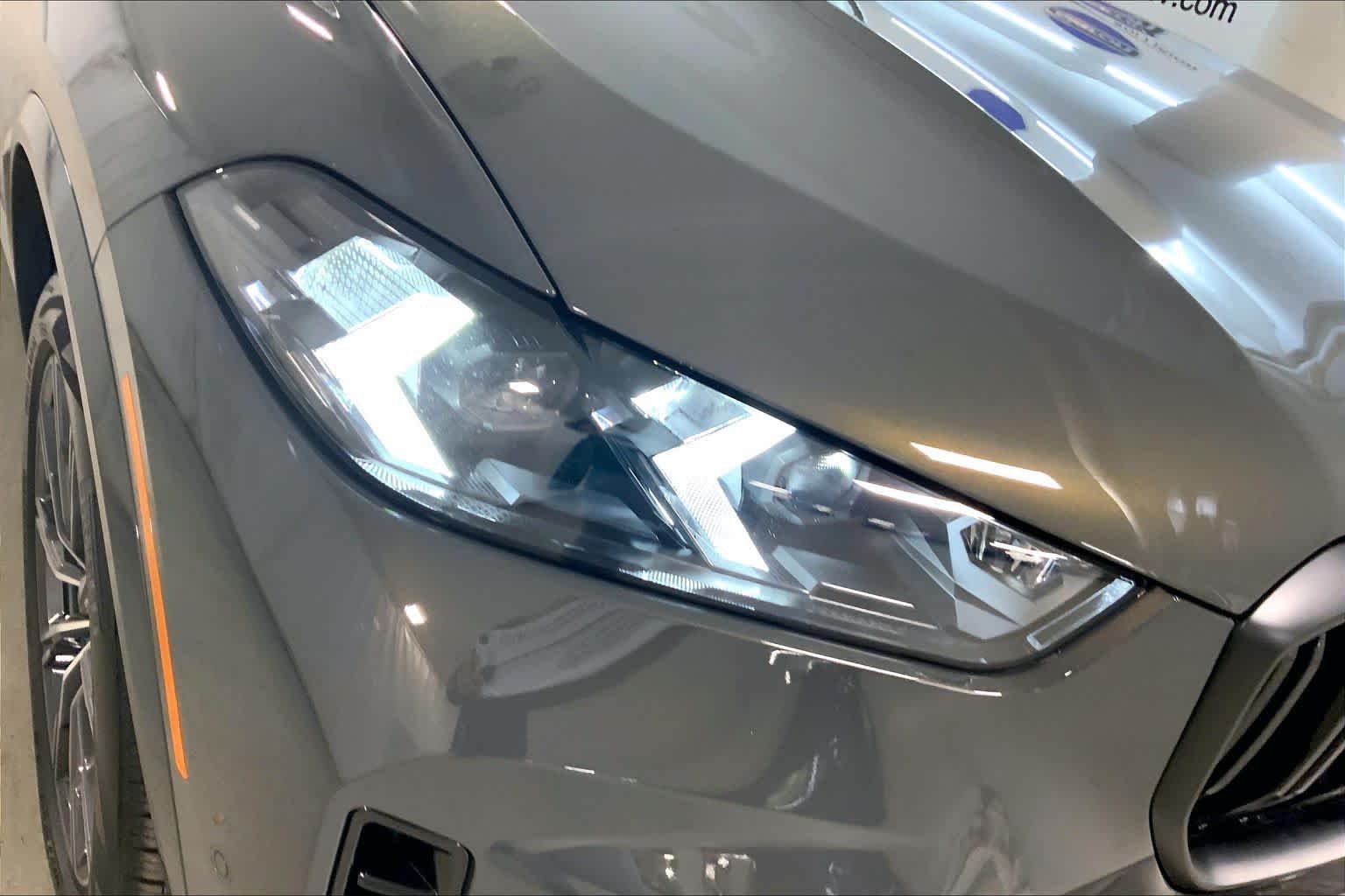 New 2026 Dravit Grey Metallic BMW M60i image 13