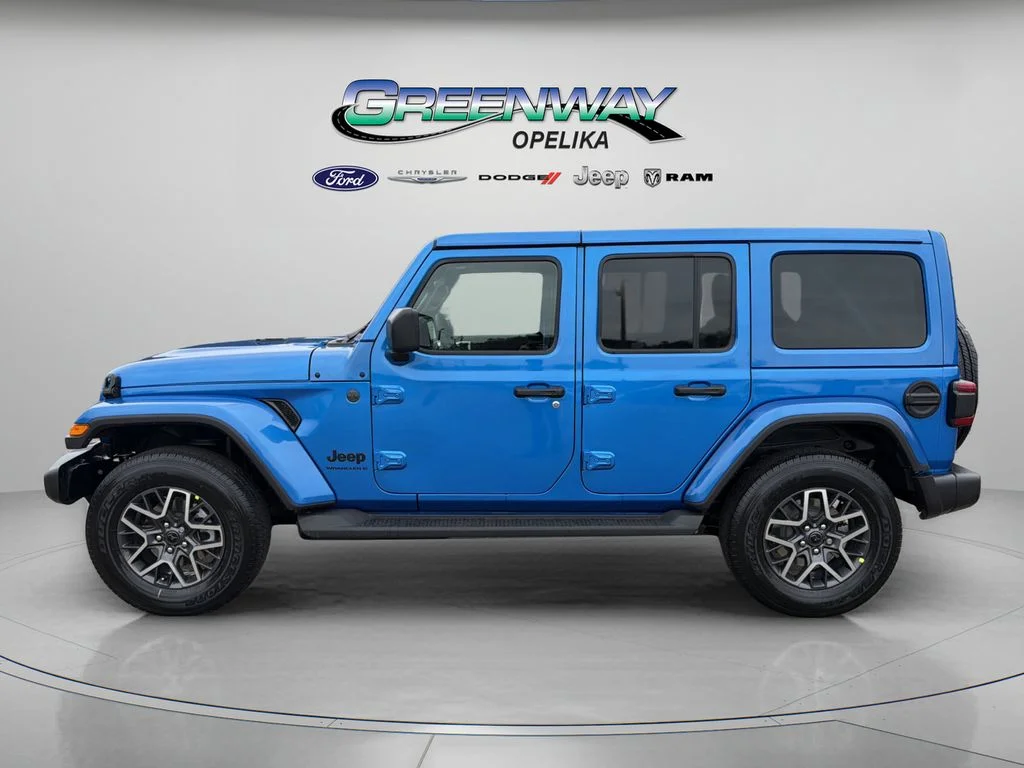 New 2026 Hydro Blue Pearl-Coat Exterior Paint Jeep Sahara image 4