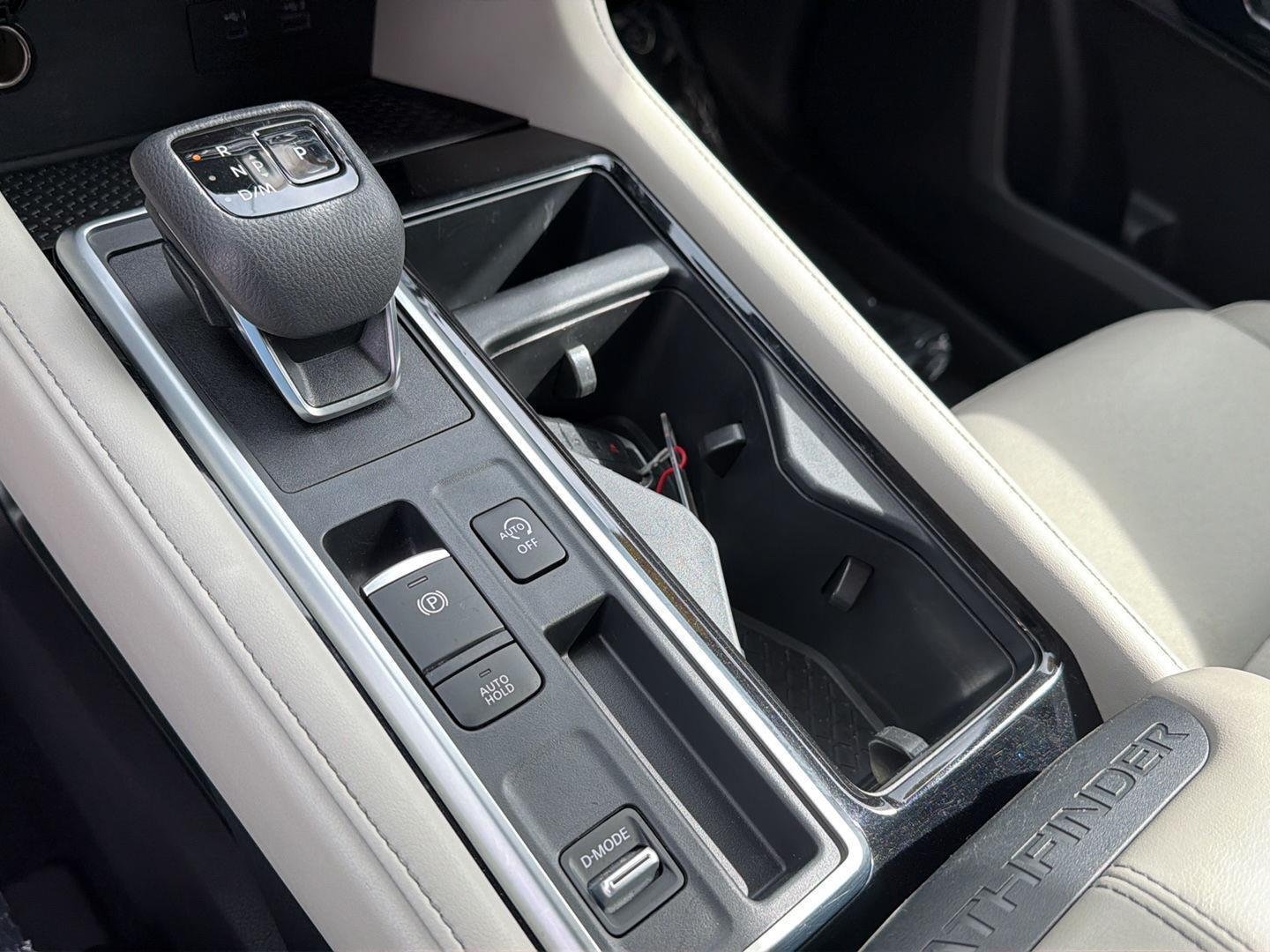 Used 2024 Gun Metallic Nissan SV image 28