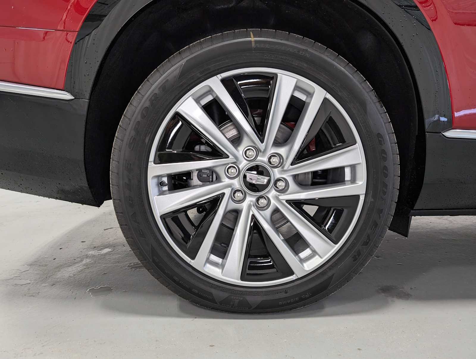 2026 Cadillac VISTIQ Luxury - Photo 3