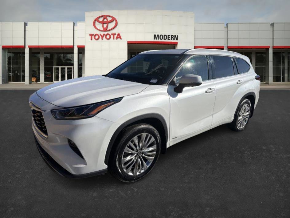2024 Toyota Highlander