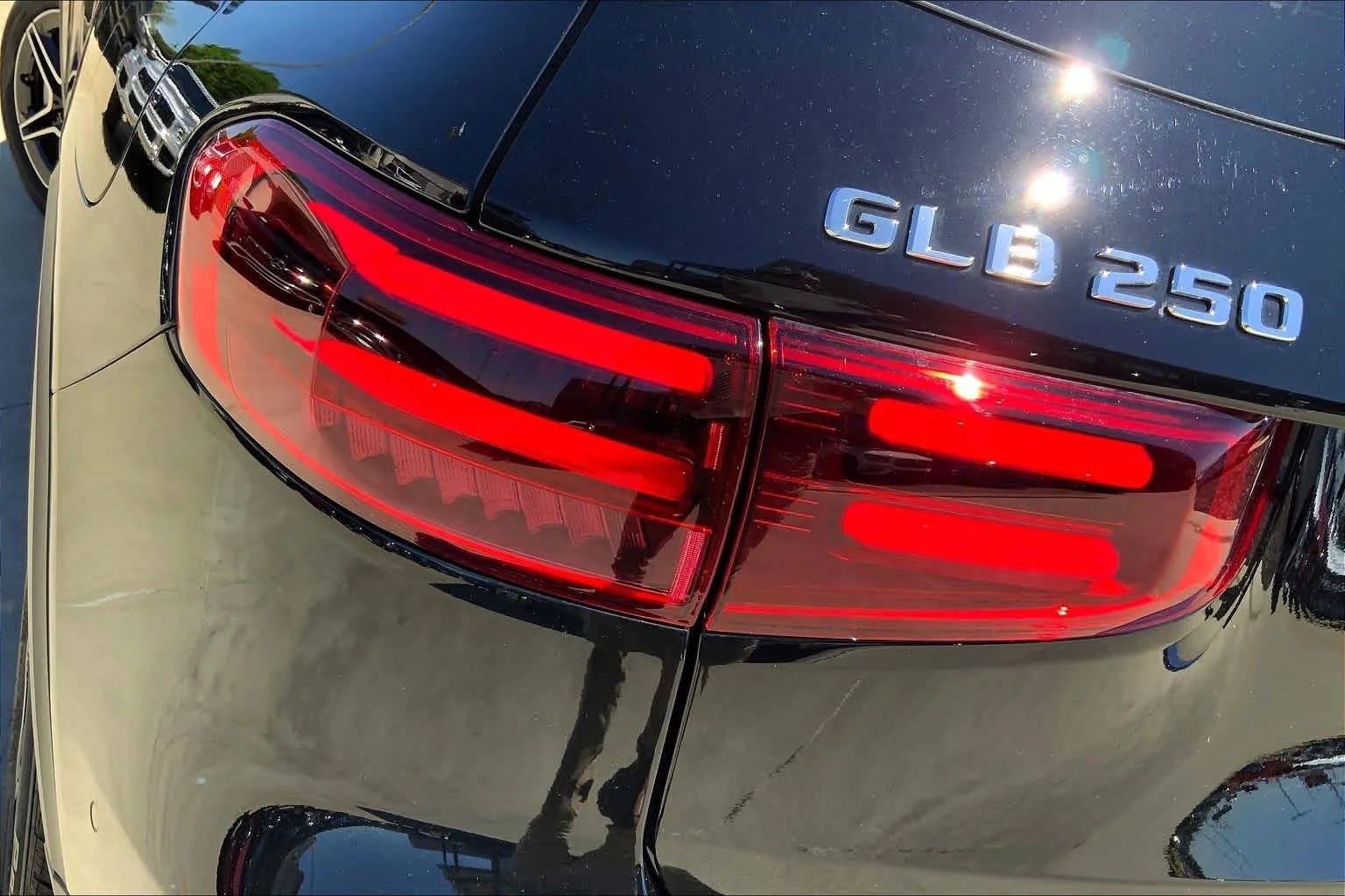 New 2026 Night Black Mercedes-Benz GLB 250 image 14