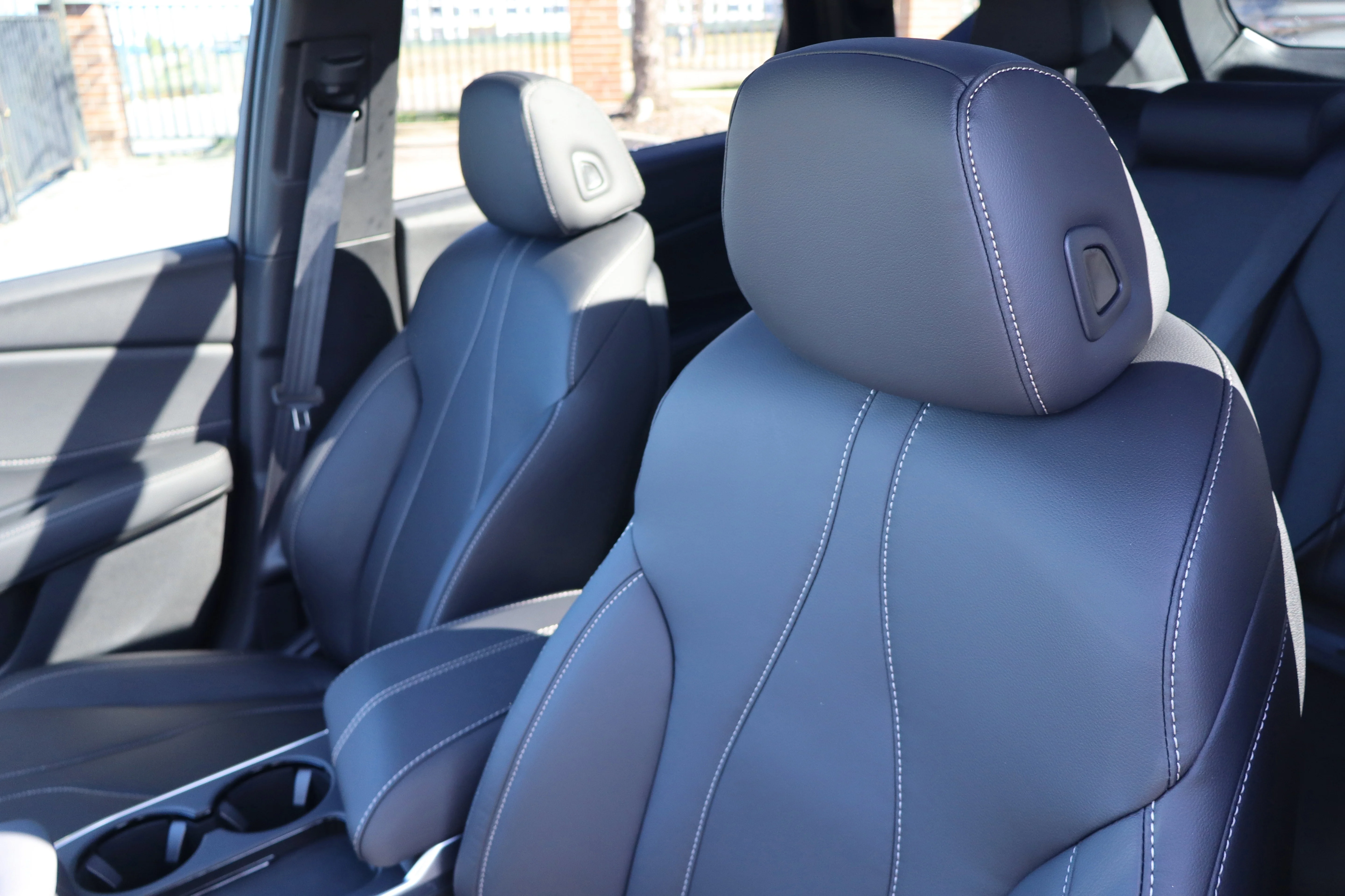 New 2026 Liquid Carbon Metallic Acura 4RDX image 21