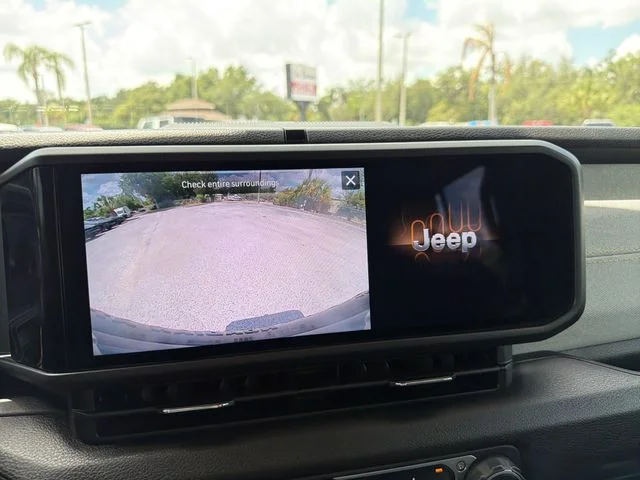 Used 2025 Black Jeep Sport S image 23