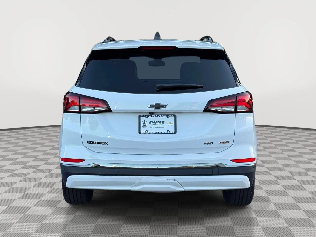 Used 2023 Summit White Chevrolet AWD RS image 6