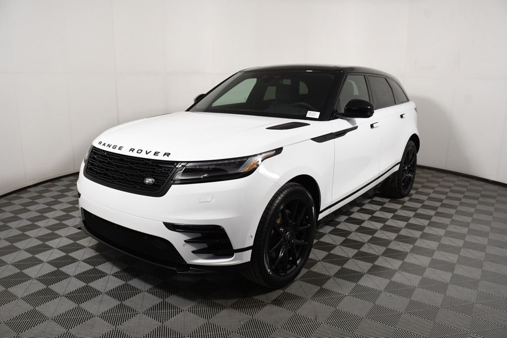 2026 Land Rover Range Rover Velar Dynamic SE
