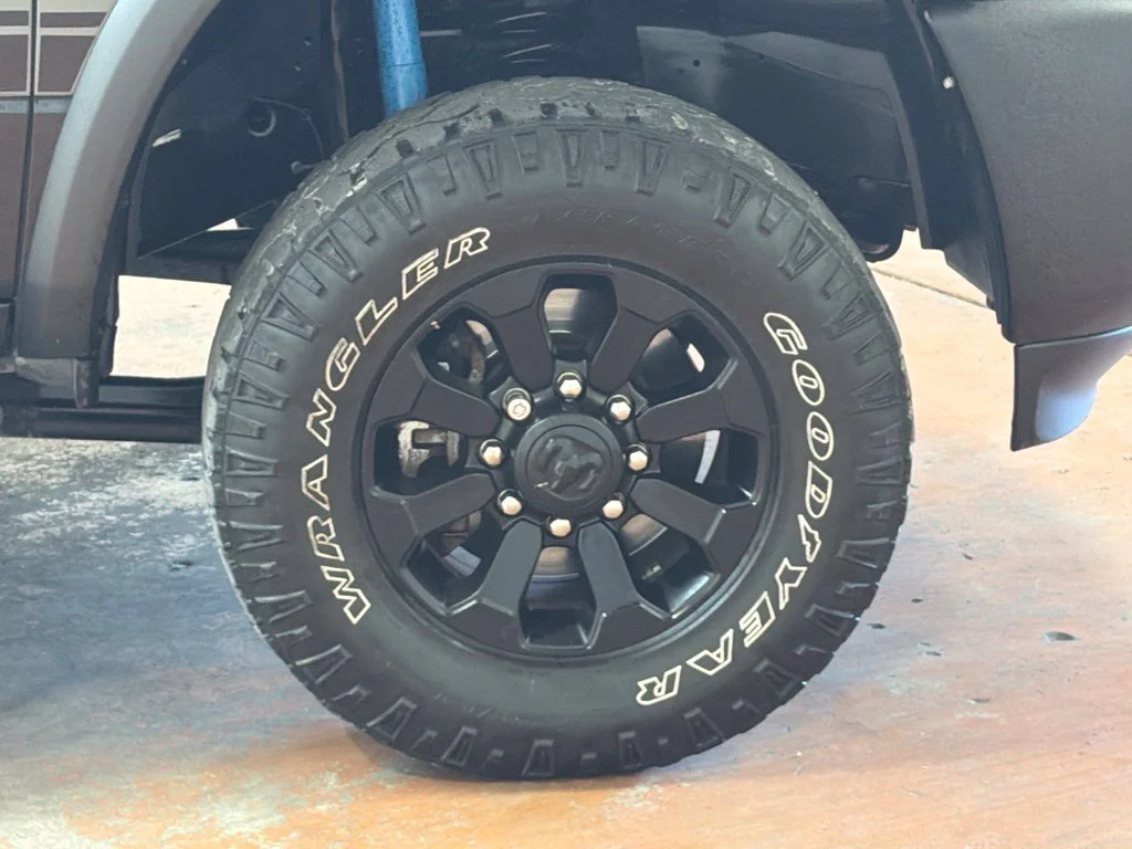 Used 2024 Ceramic Gray Clearcoat Ram Power Wagon image 9
