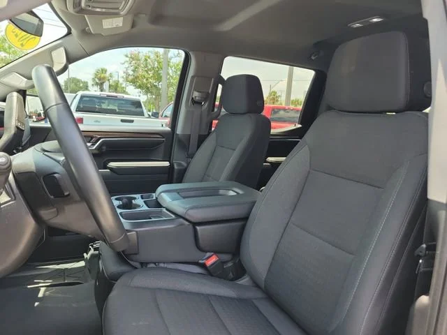 2023 Chevrolet Silverado 1500 LT - Photo 19
