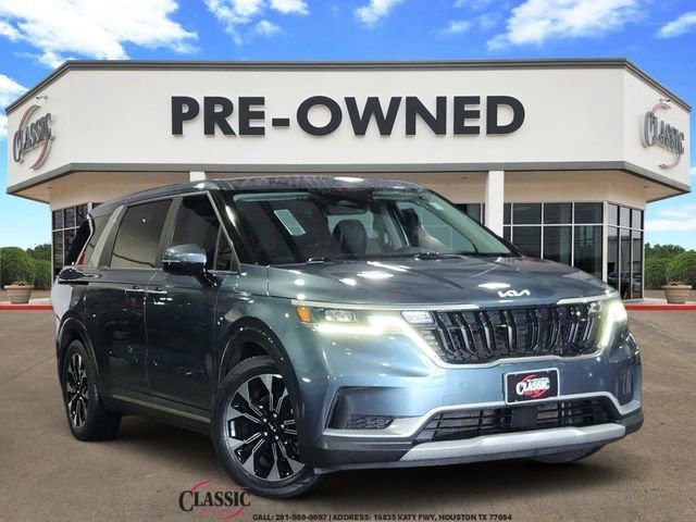 2022 Kia Sedona EX's photo