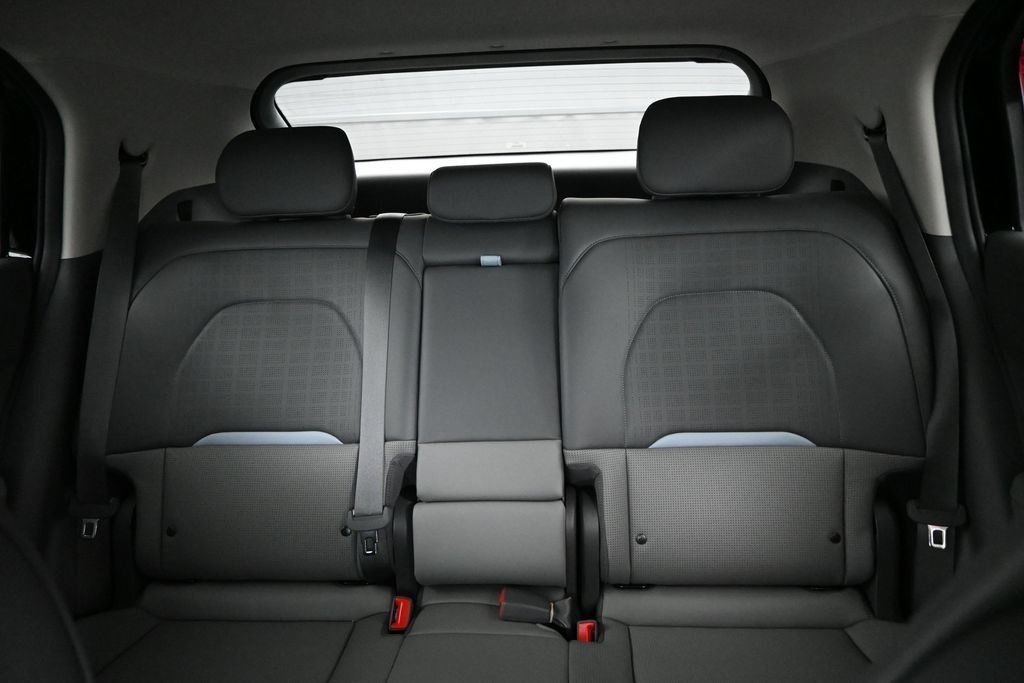 New 2027 Aurora Black Pearl Kia Wind image 17