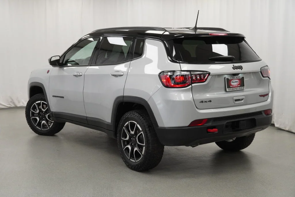 Certified Used 2025 Silver Jeep Trailhawk image 28