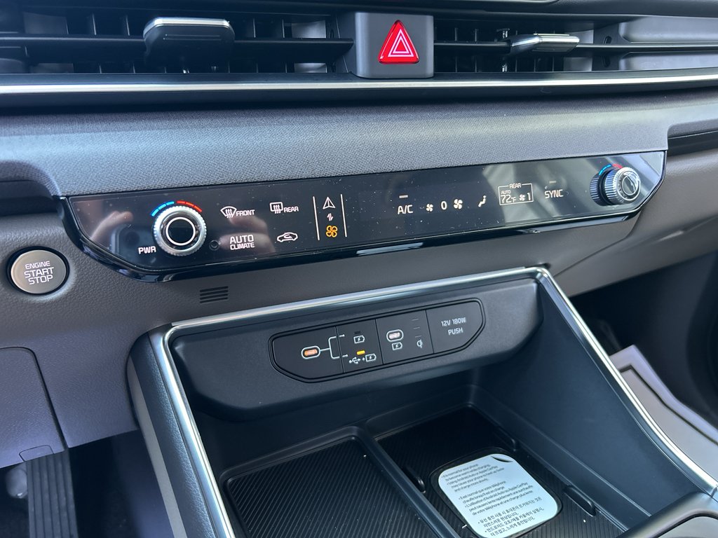 New 2026 Snow White Pearl Kia EX image 23