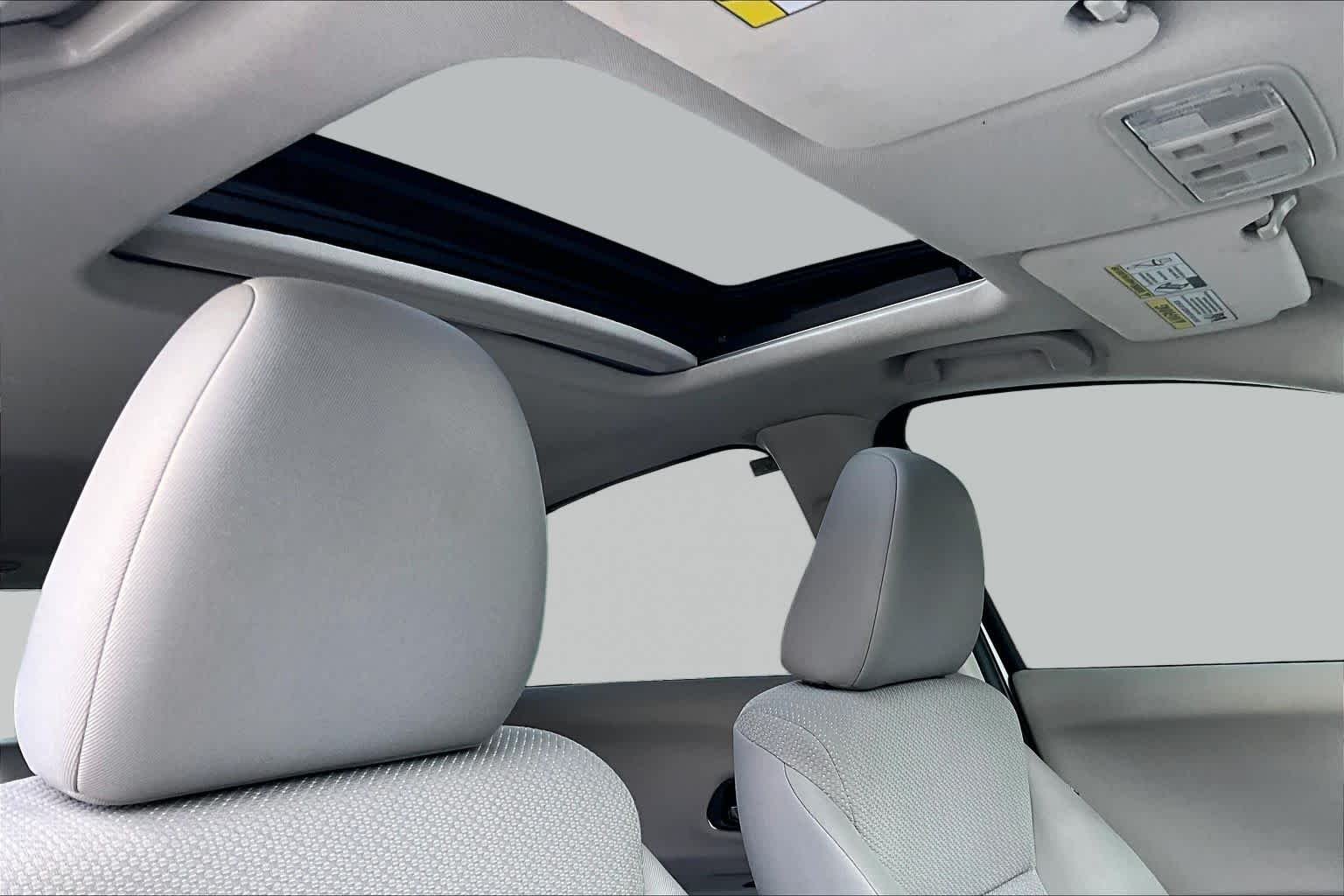 Used 2016 White Orchid Pearl Honda EX image 13