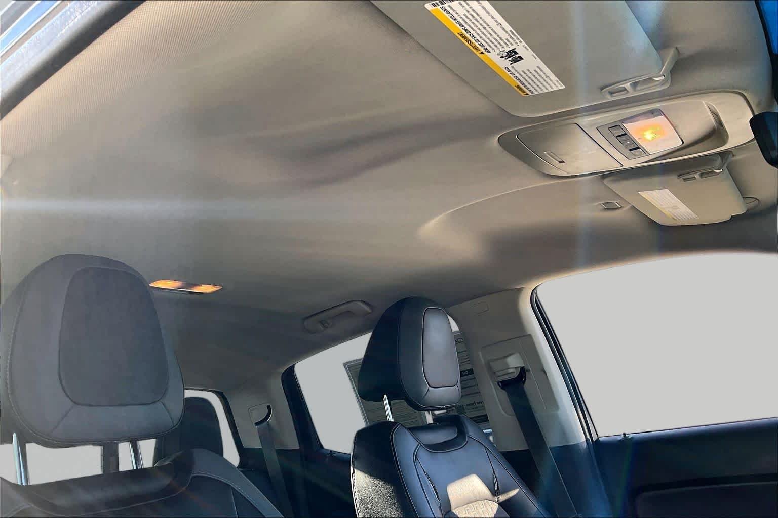 Used 2016 Cyber Gray Metallic Chevrolet 4WD Z71 image 14