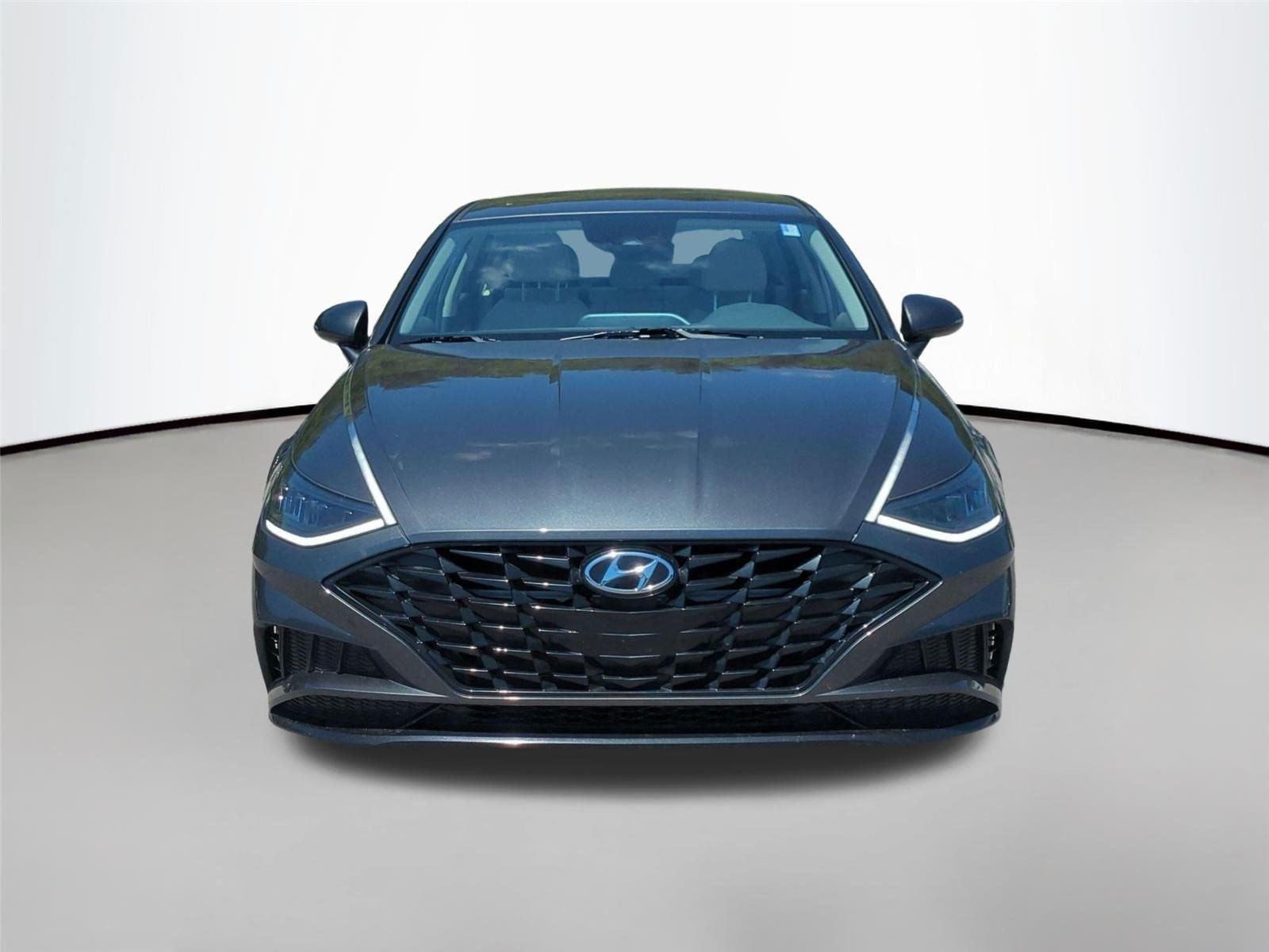 Used 2022 Portofino Gray Hyundai SEL image 8