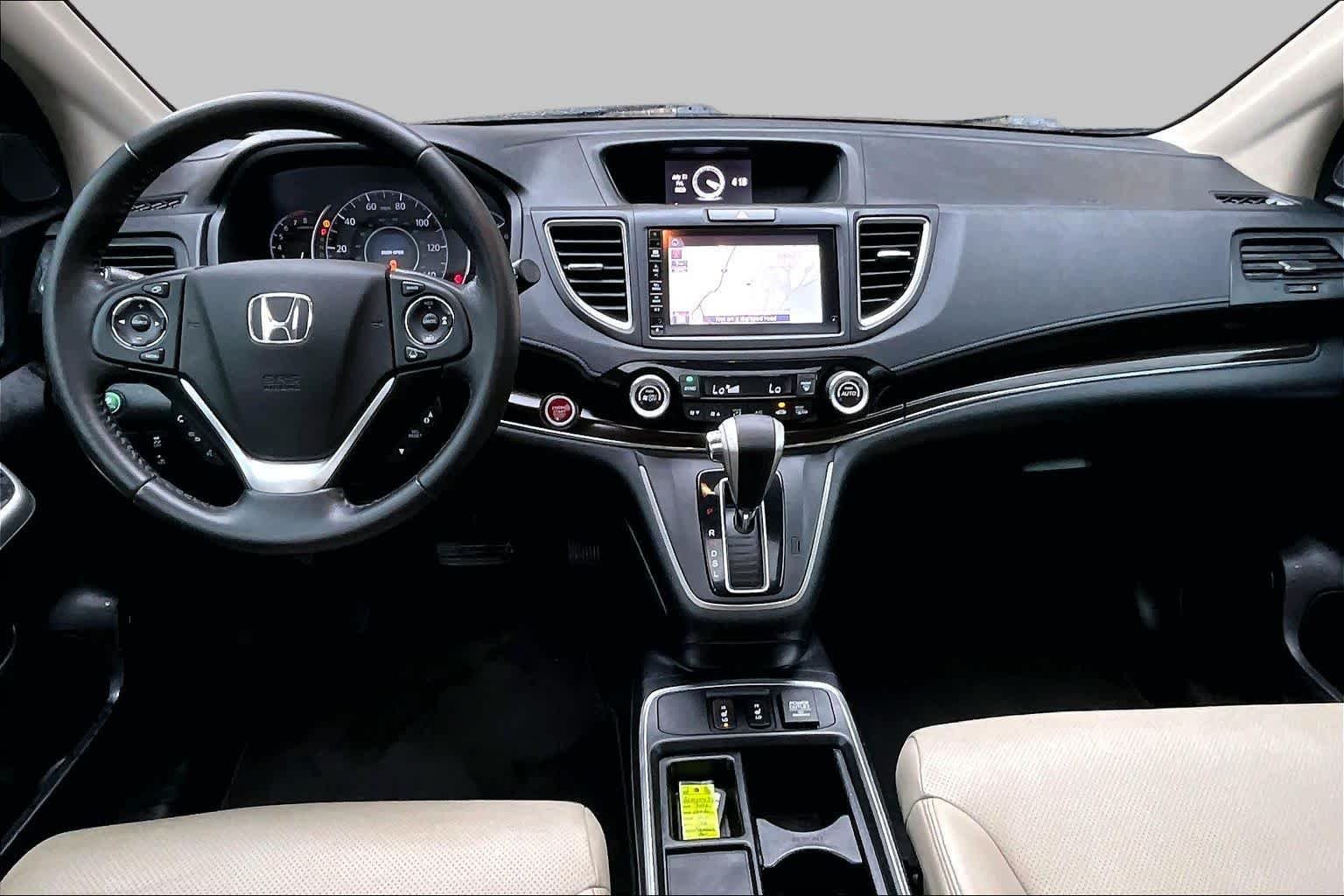 Used 2016 Mountain Air Metallic Honda Touring image 17